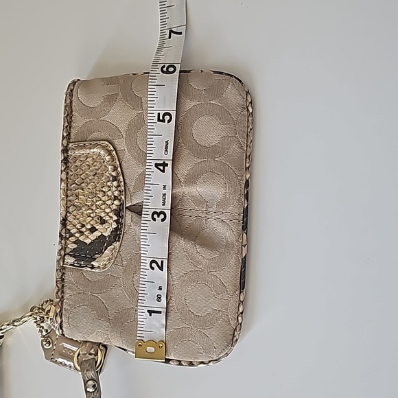 Coach Sm Wristlet Tan with SnakeSkin Leather Trim - ExcellentCondition - Picture 8 of 10